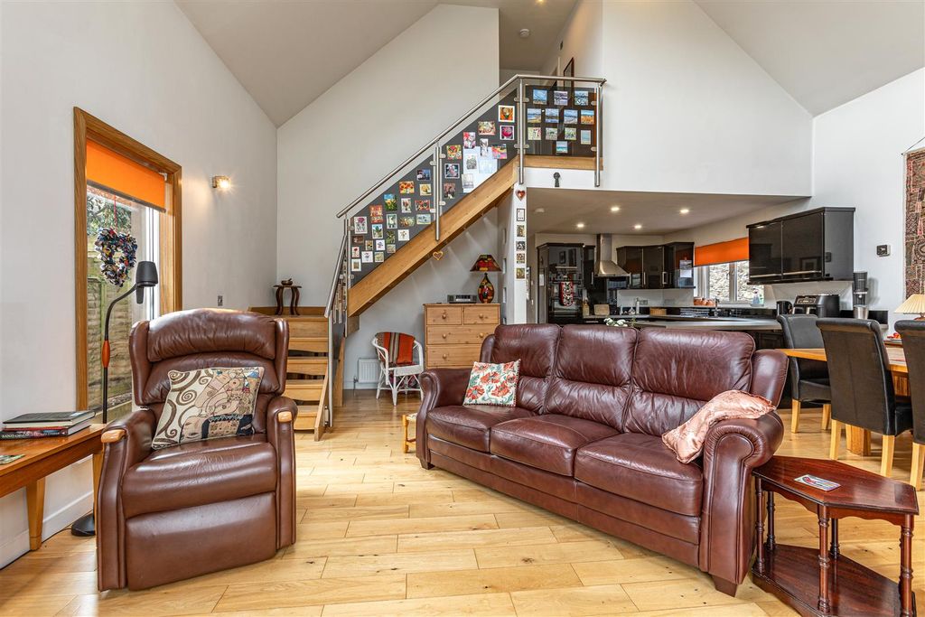 Additional image 6 of 2 bed property for saleOrchard Cottage, Fishers Lane, Darnick, Melrose TD6