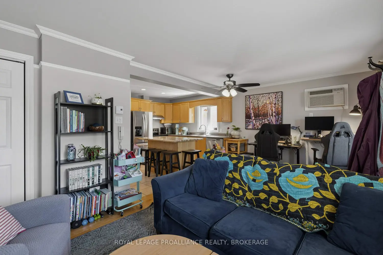 Additional image 7 of 225 Oak Street 2104