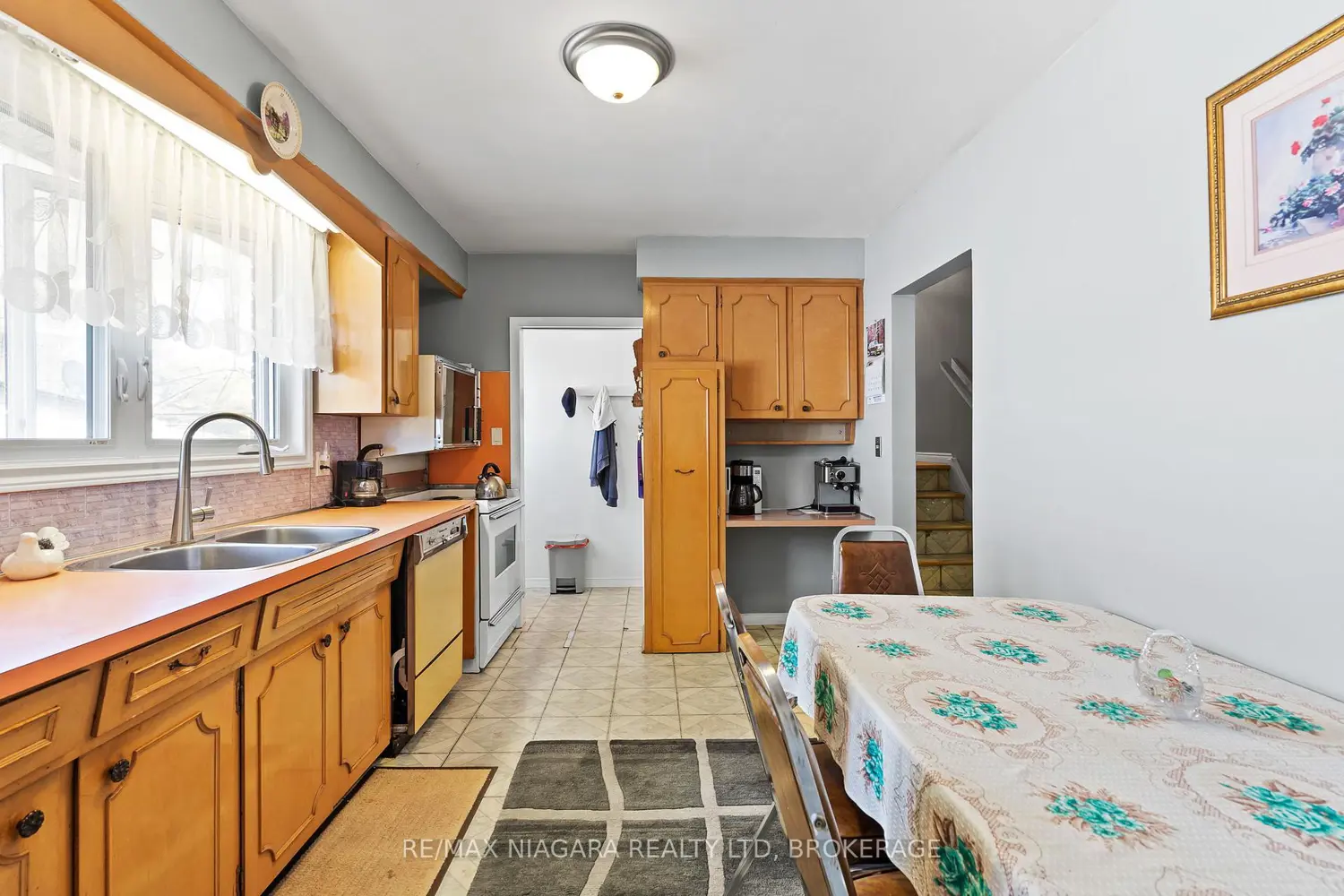 Additional image 6 of 6650 Hawkins Street