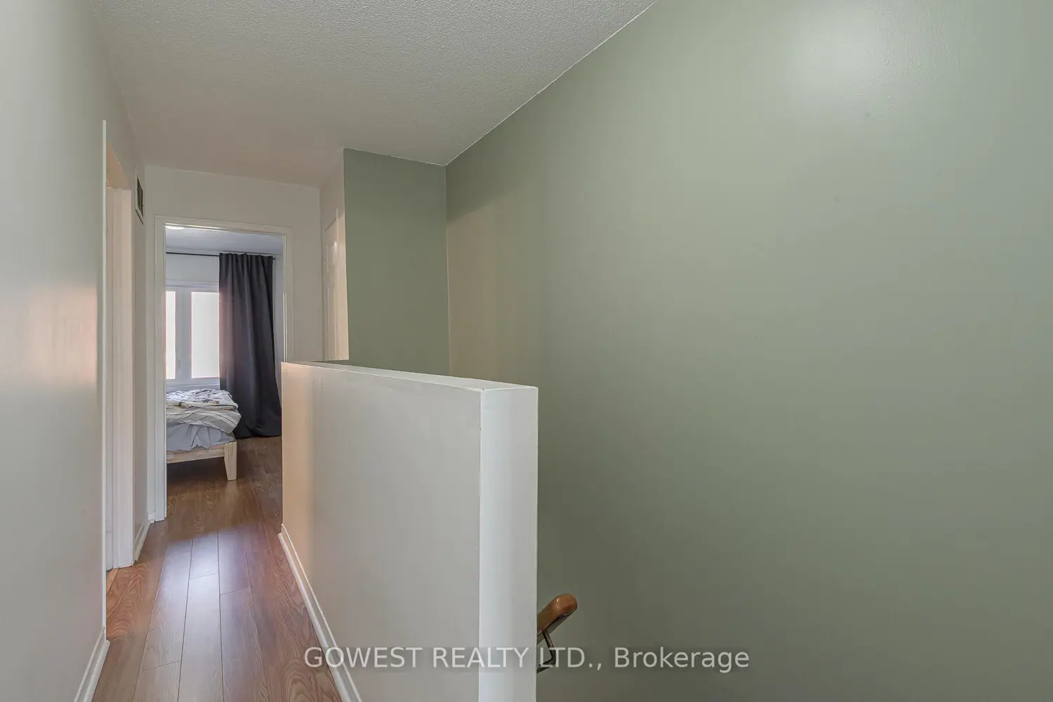 Additional image 8 of 1538 Dupont Street B
