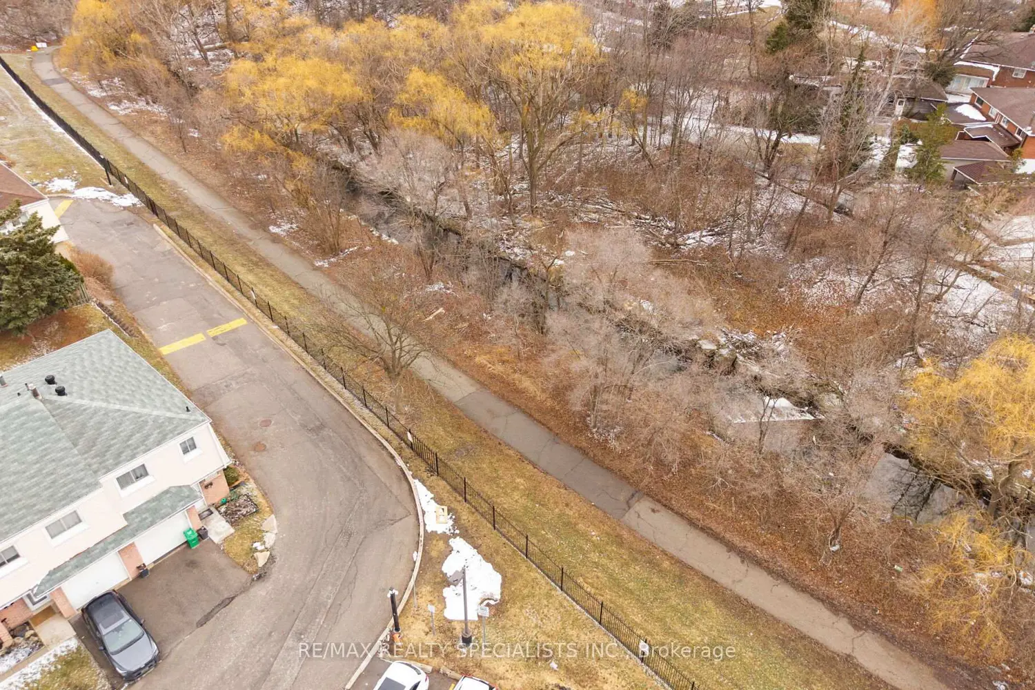 Additional image 19 of 400 Mississauga Valley Boulevard 7