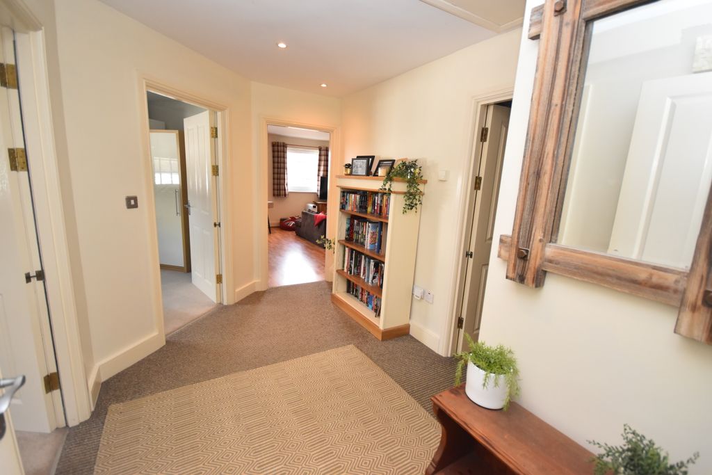 Additional image 7 of 2 bed flat for saleRosemary Court, Whitchurch SY13