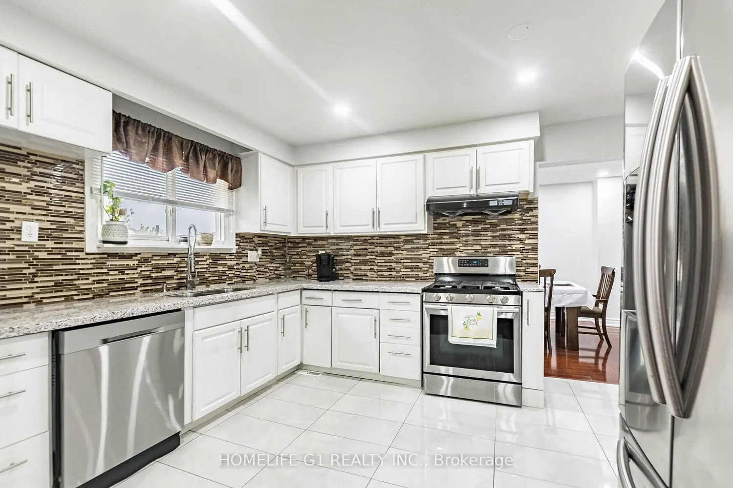 Additional image 8 of 92 Reynier Drive