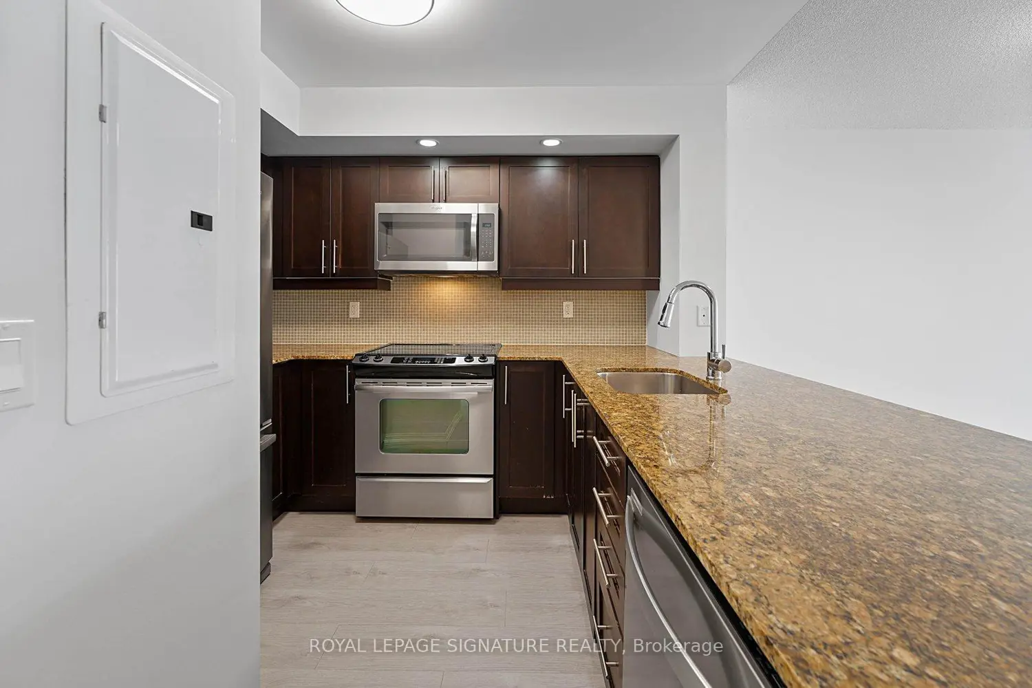 Additional image 3 of 85 East Liberty Street 519