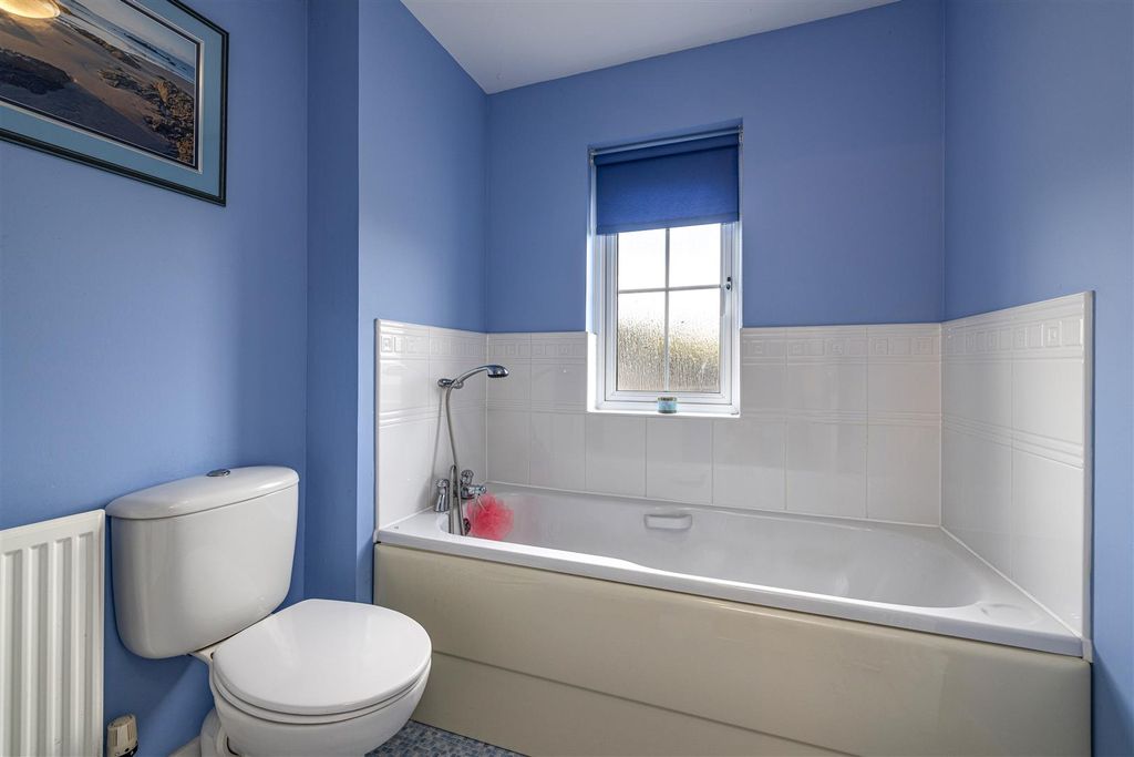 Additional image 34 of 5 bed detached house for sale21 The Beeches, Tweedbank, Galashiels TD1