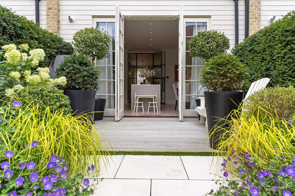 Additional image 16 of 3 bed terraced house for saleThe Barons, Englefield Green, Egham, Surrey TW20