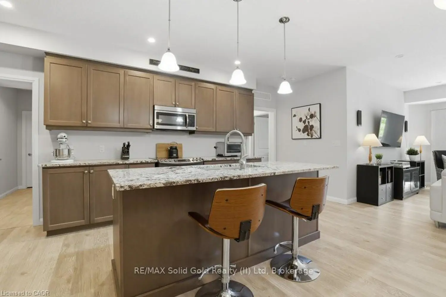 206 Jessica Crescent A photo 4