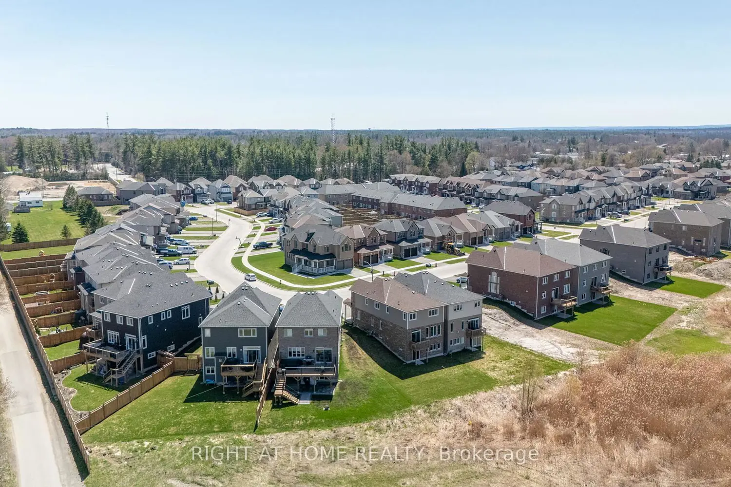 Additional image 20 of 68 Wood Crescent