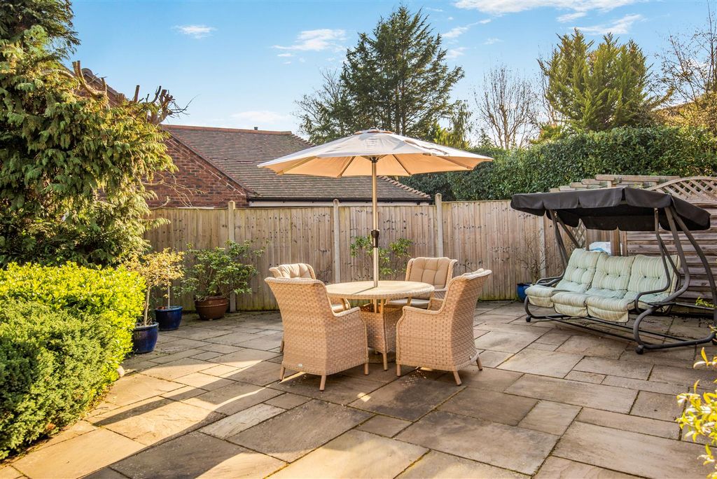 Additional image 32 of 4 bed detached house for saleTite Hill, Egham, Surrey TW20