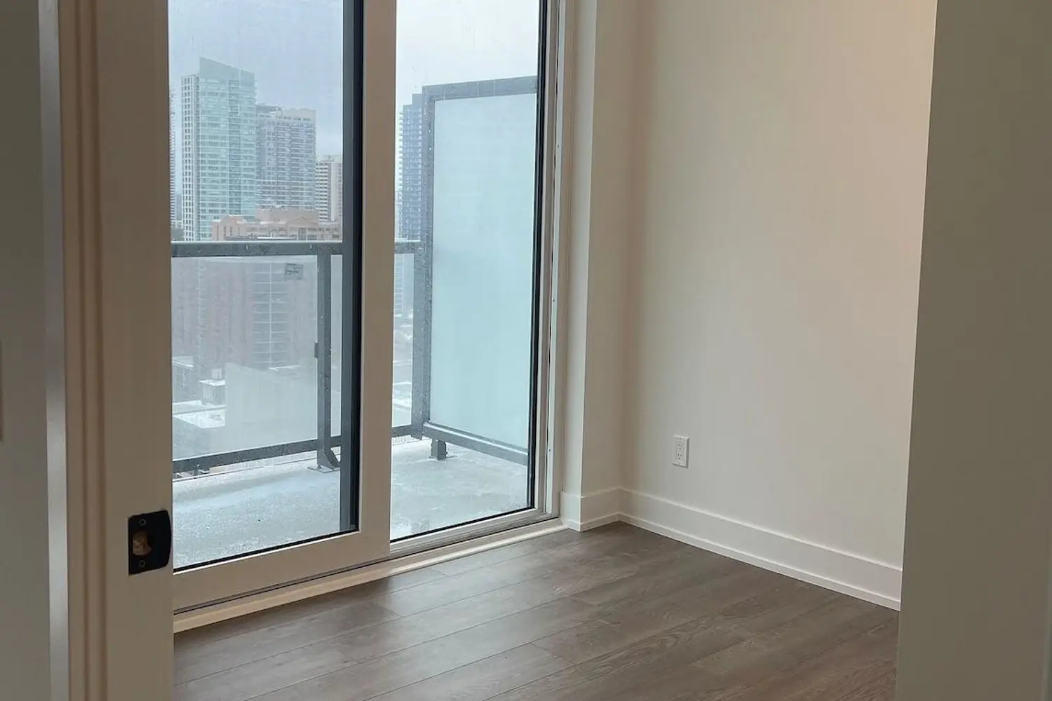 Additional image 13 of 308 Jarvis Street 2505