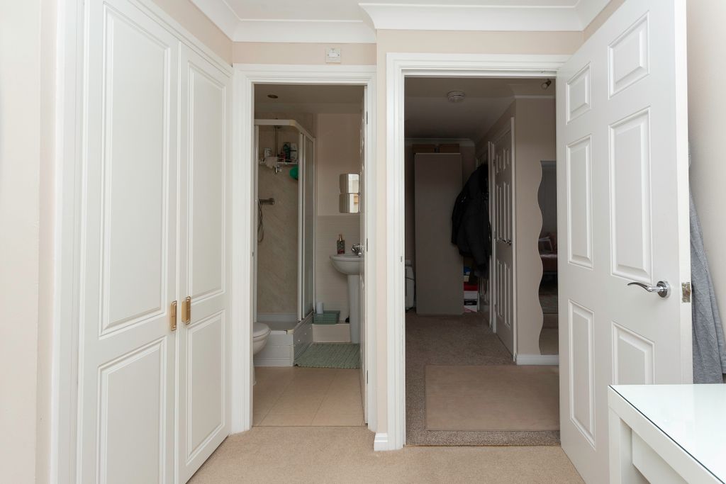 Additional image 11 of 2 bed flat for saleBlackthorn Drive, Huddersfield HD3