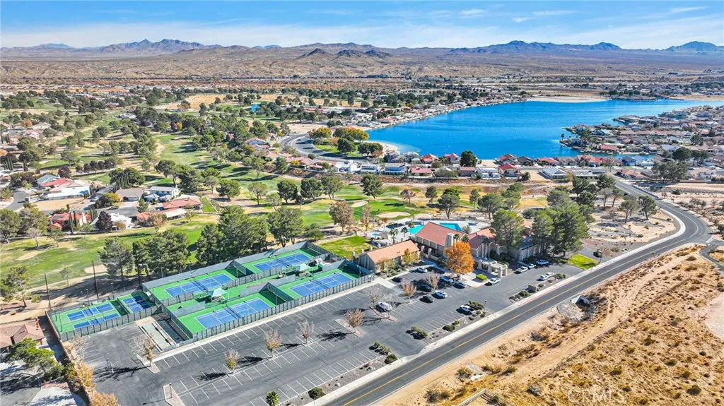 26743 Leather Ln, Helendale, CA 92342