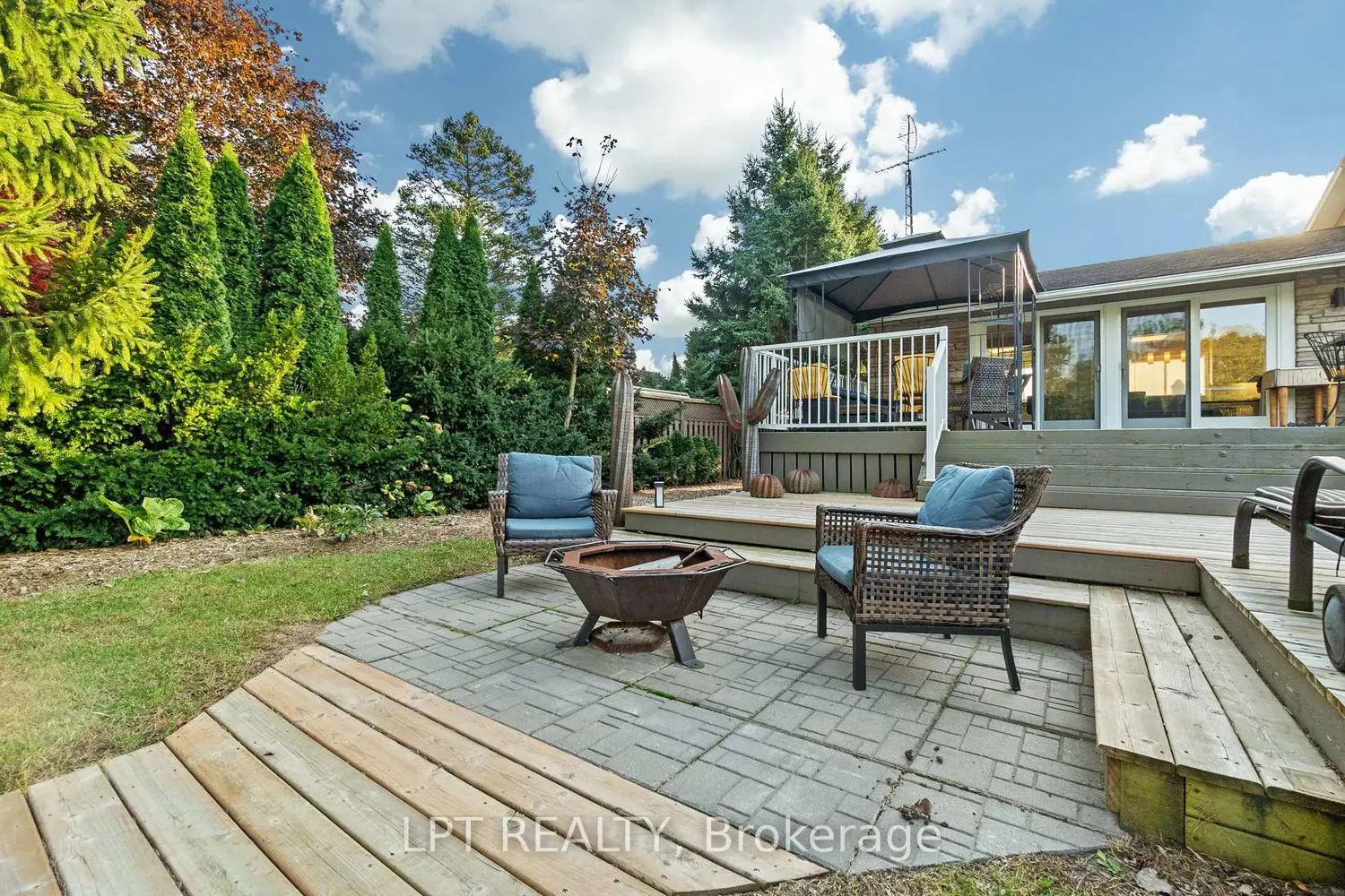 Additional image 14 of 9952 Prince Phillip Street