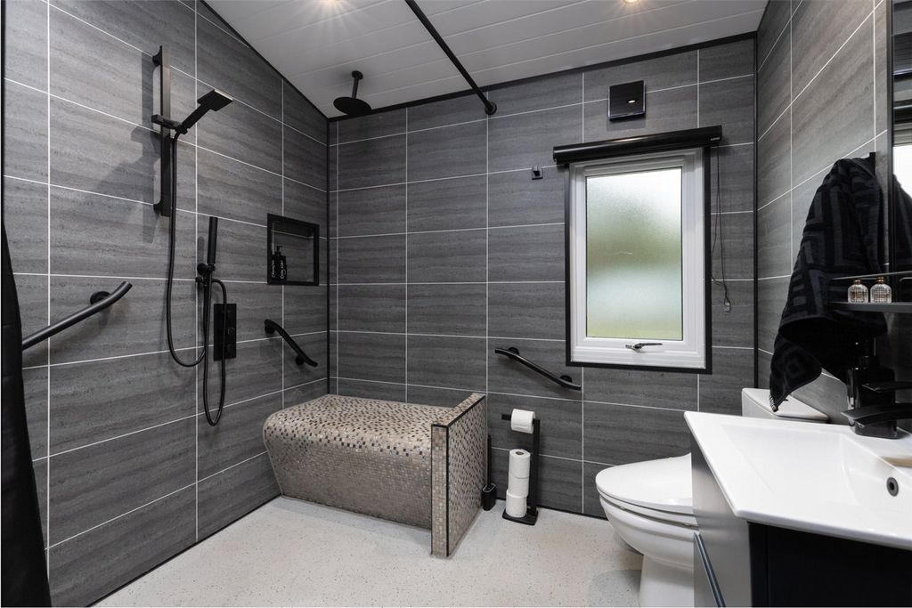 Additional image 13 of 3 bed bungalow for sale48 Marlee Gardens, Kinloch, Blairgowrie, Perth And Kinross PH10