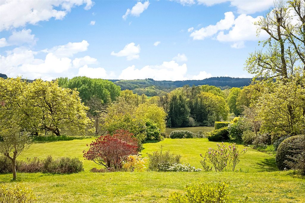Additional image 24 of 3 bed flat for saleOld Bury Hill, Westcott, Dorking, Surrey RH4