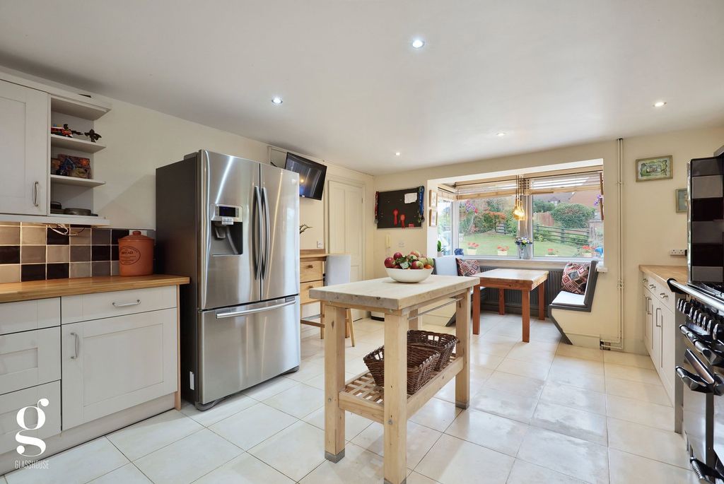Additional image 8 of 5 bed detached house for saleBell Lane, Bromsberrow Heath, Herefordshire HR8