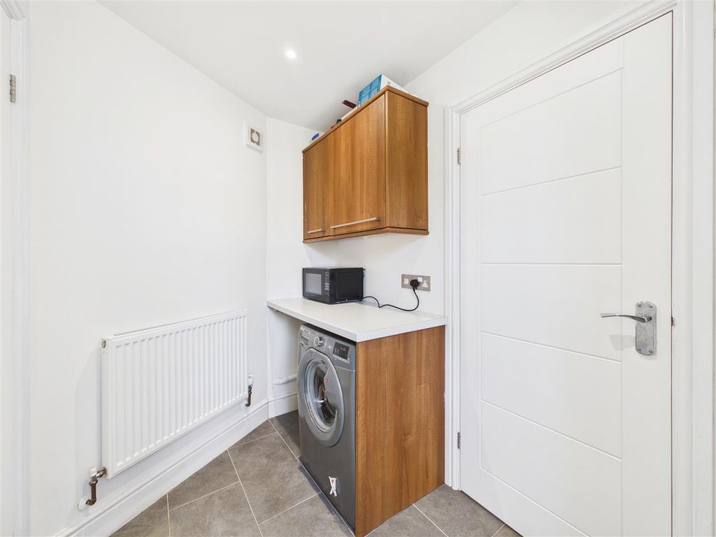 Additional image 10 of 3 bed semi-detached house for saleSalisbury Avenue, Dronfield S18