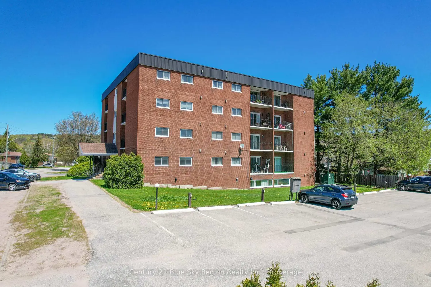 Additional image 14 of 122 Giroux Street 305