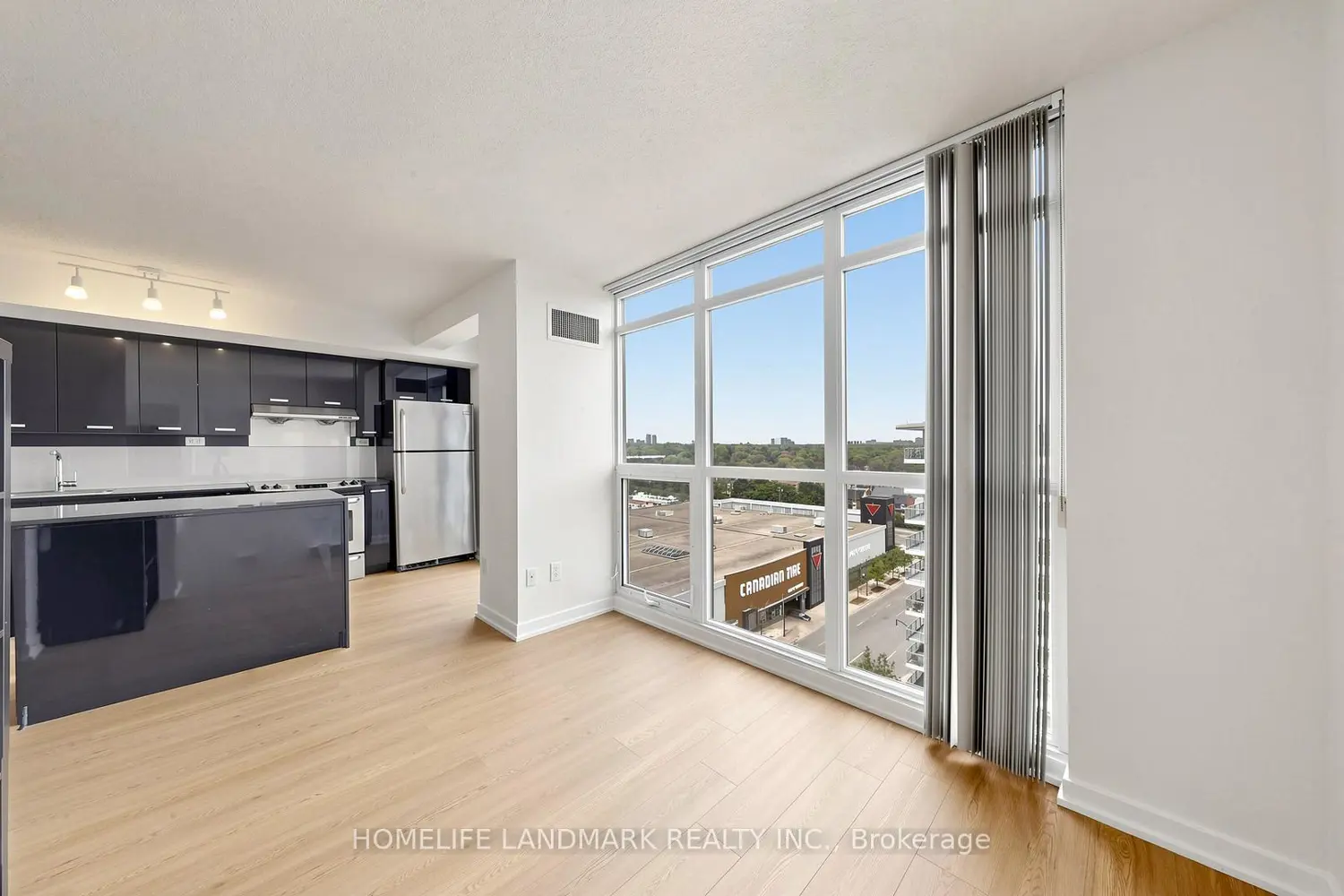 Additional image 7 of 19 Singer Court 1509B