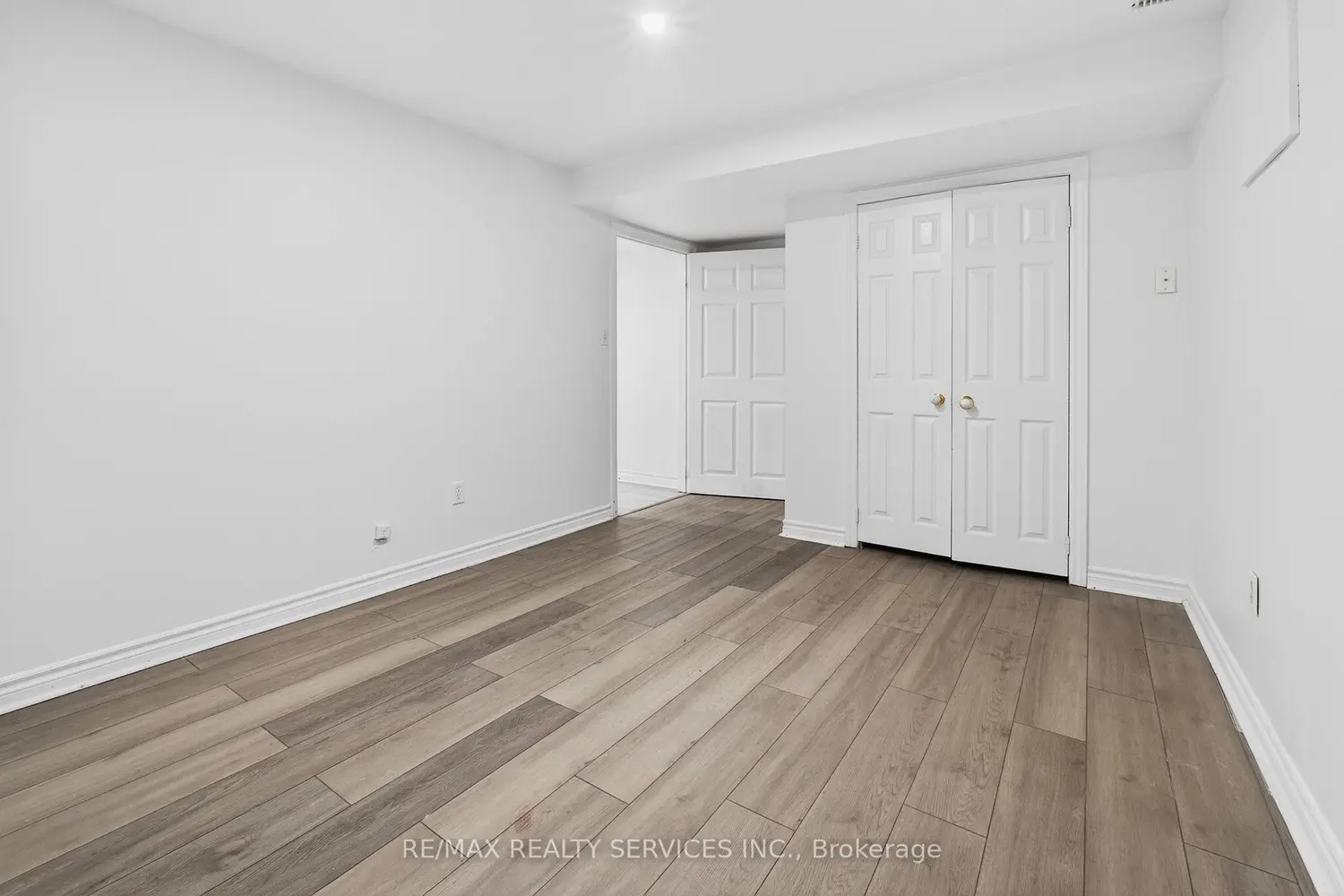 Additional image 19 of 47 Upper Highlands Drive