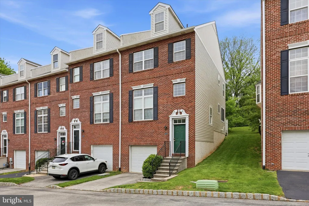 422 W 5th Avenue, Conshohocken, PA 19428
