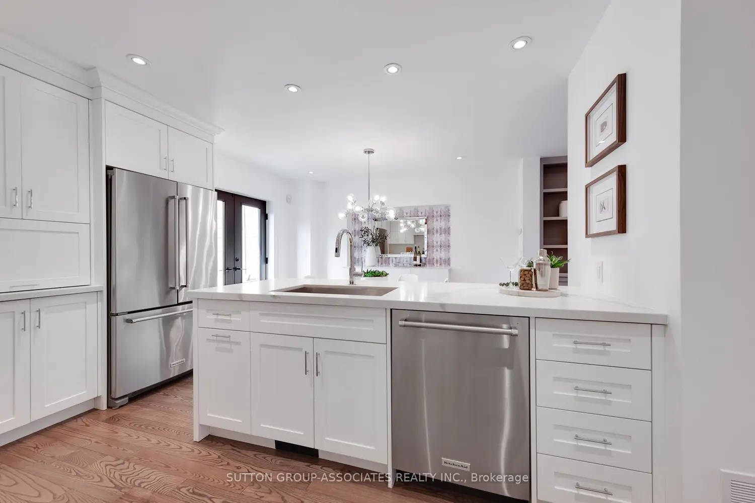Additional image 9 of 8 Dundurn Crescent