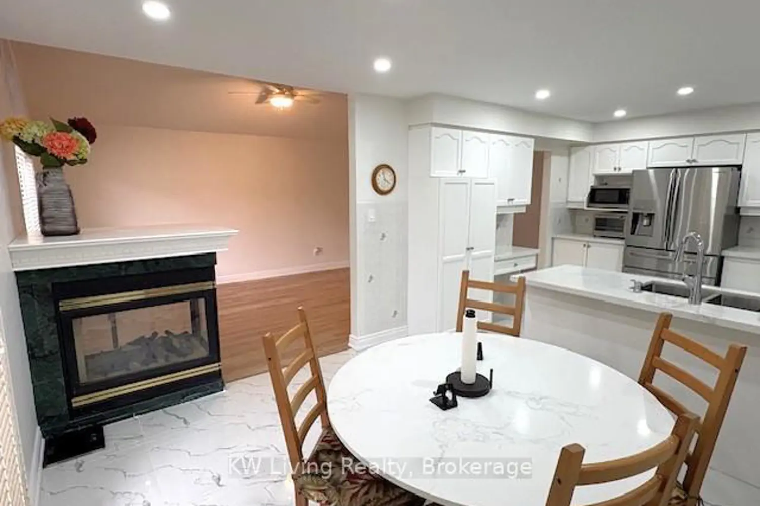 112 Vansickle Road photo 4