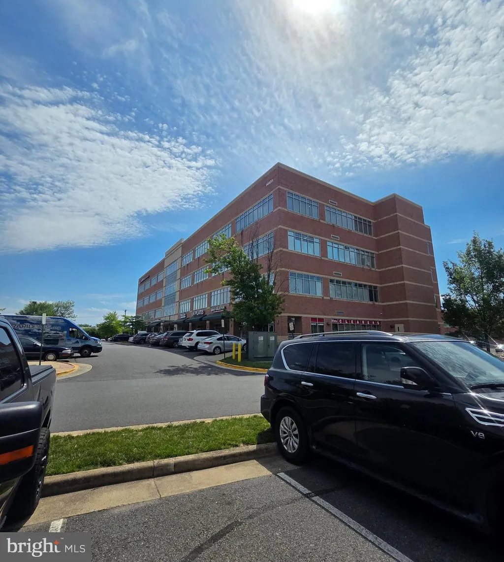 14701 Route 29 Unit 105, Centreville, VA 20121