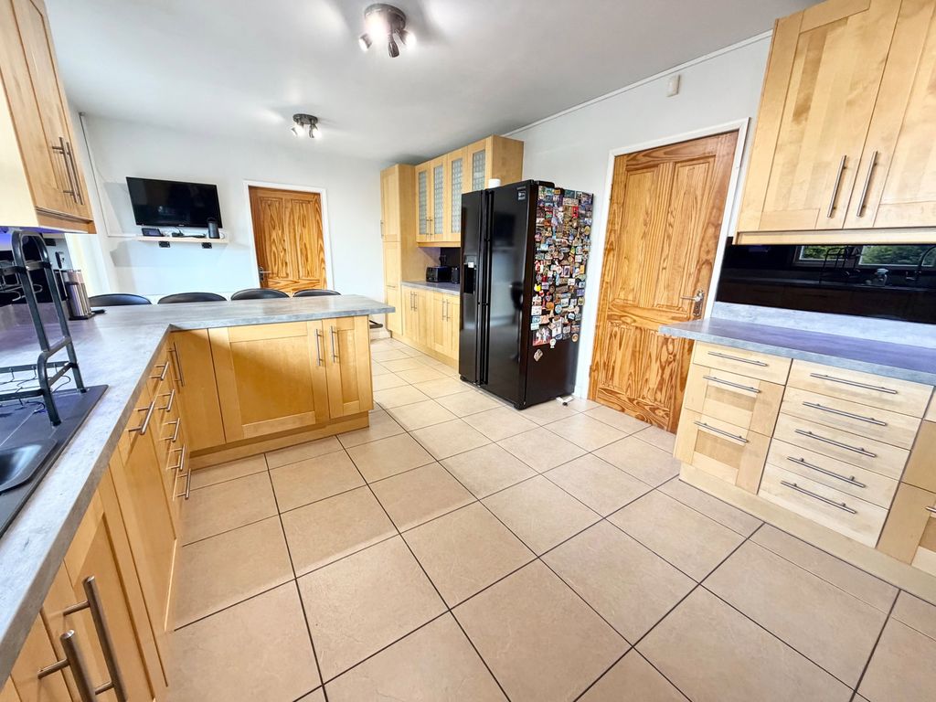 Additional image 6 of 5 bed detached house for saleOakham Road, Oakham, Dudley DY2