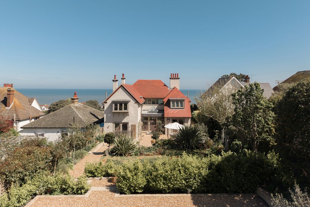 5 bed detached house for saleThe Old Vicarage, Kingsdown, Kent CT14