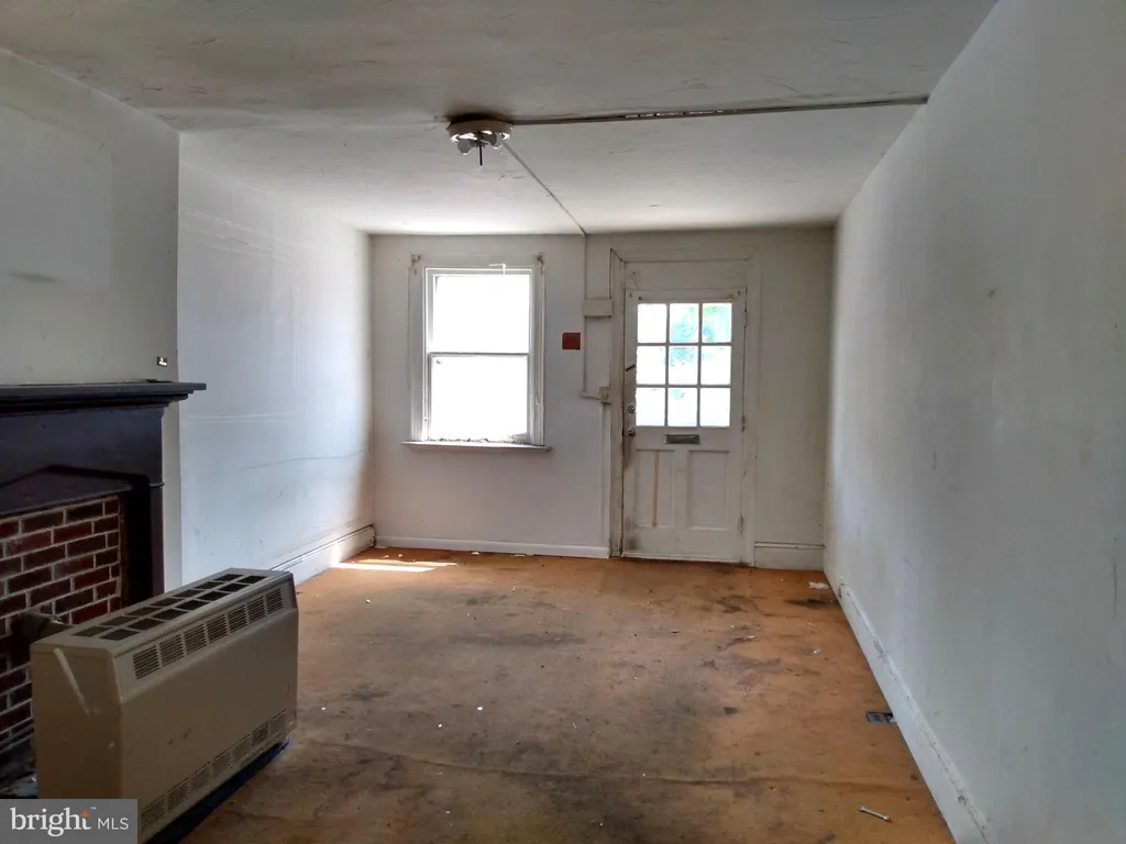 Additional image 5 of 121-123 W King Street, Chambersburg, PA 17201