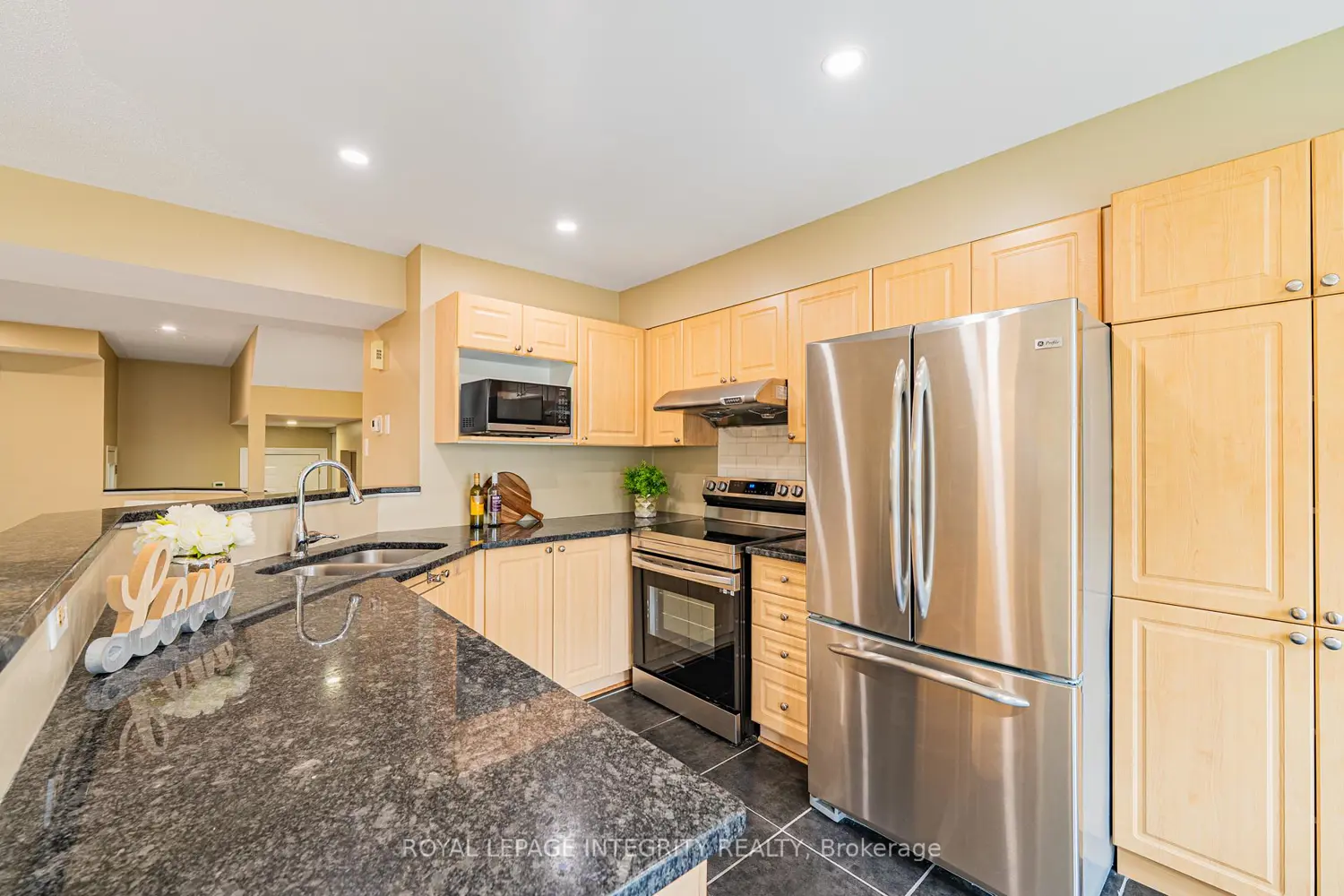Additional image 9 of 1213 Clyde Avenue