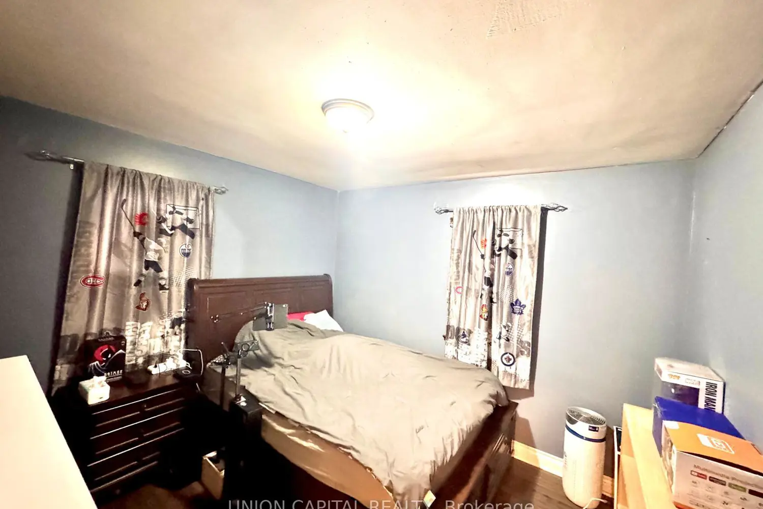 16 Cumming Street photo 4