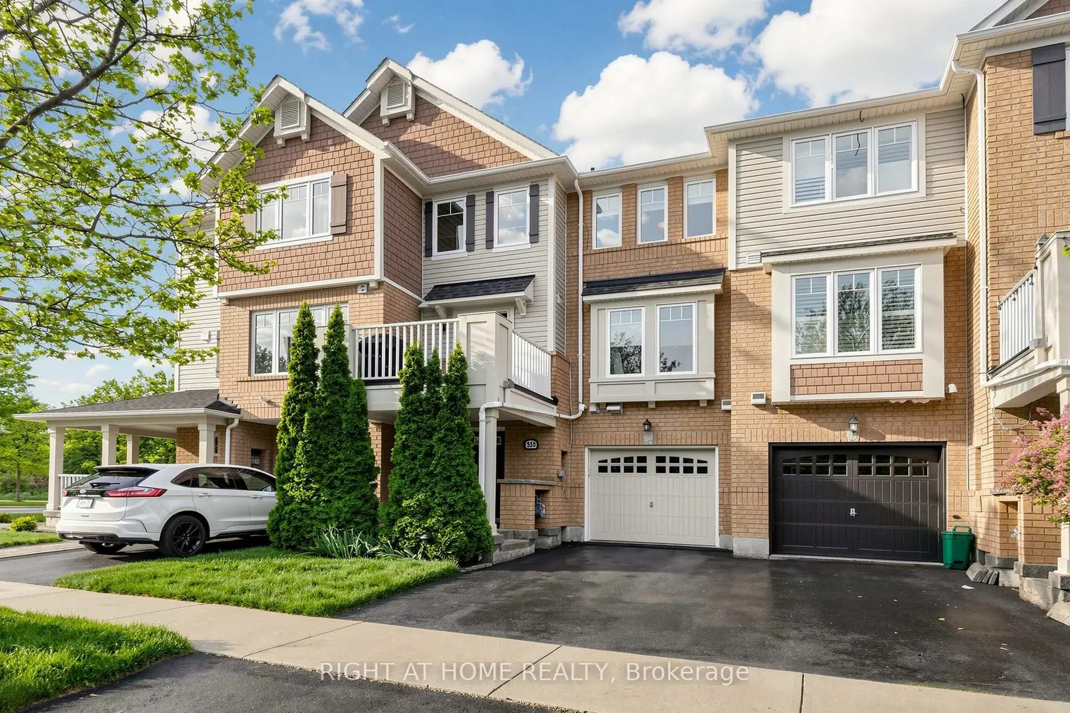 252 Wetenhall Landing