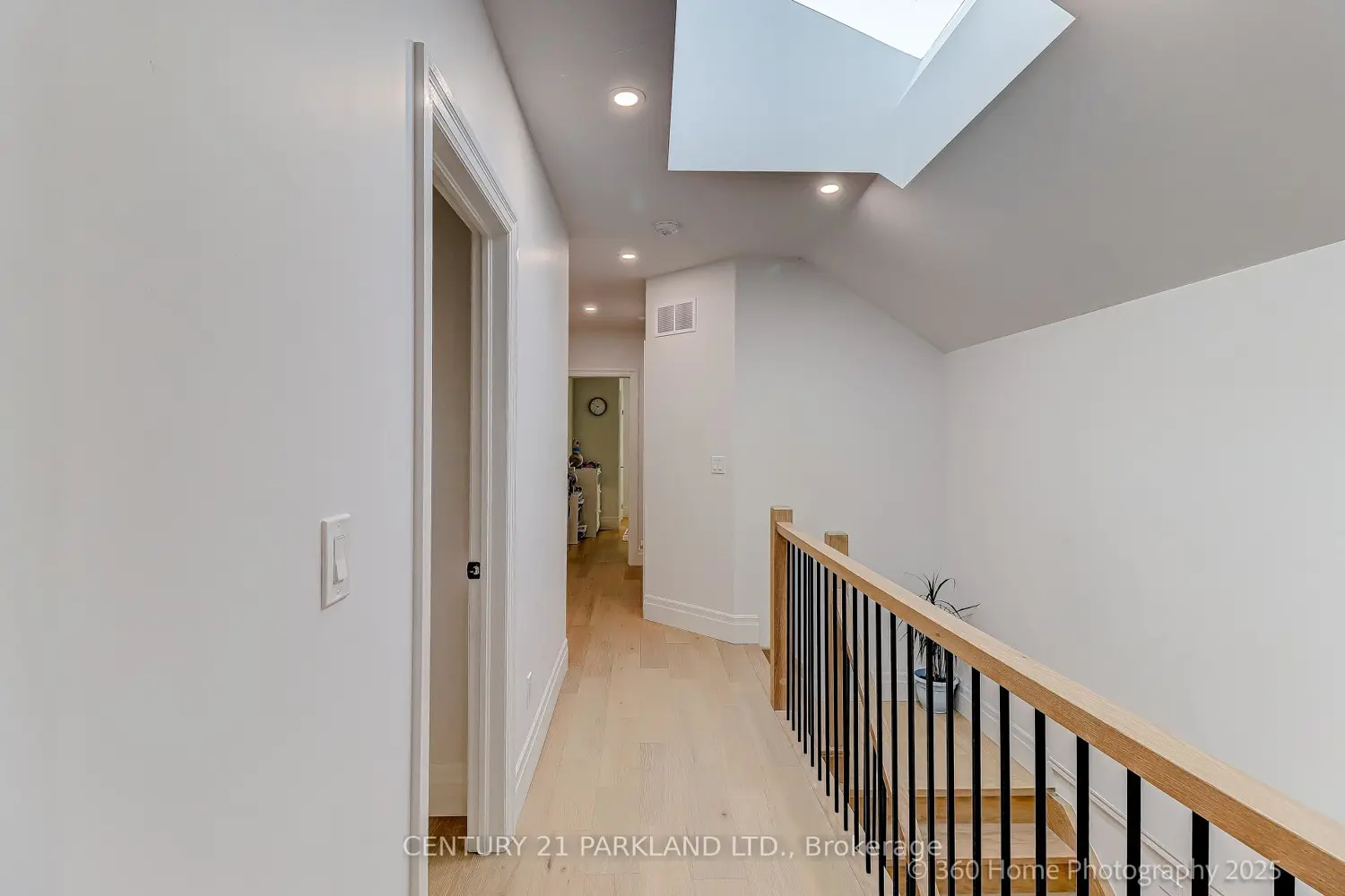 Additional image 10 of 30 Glen Echo Avenue