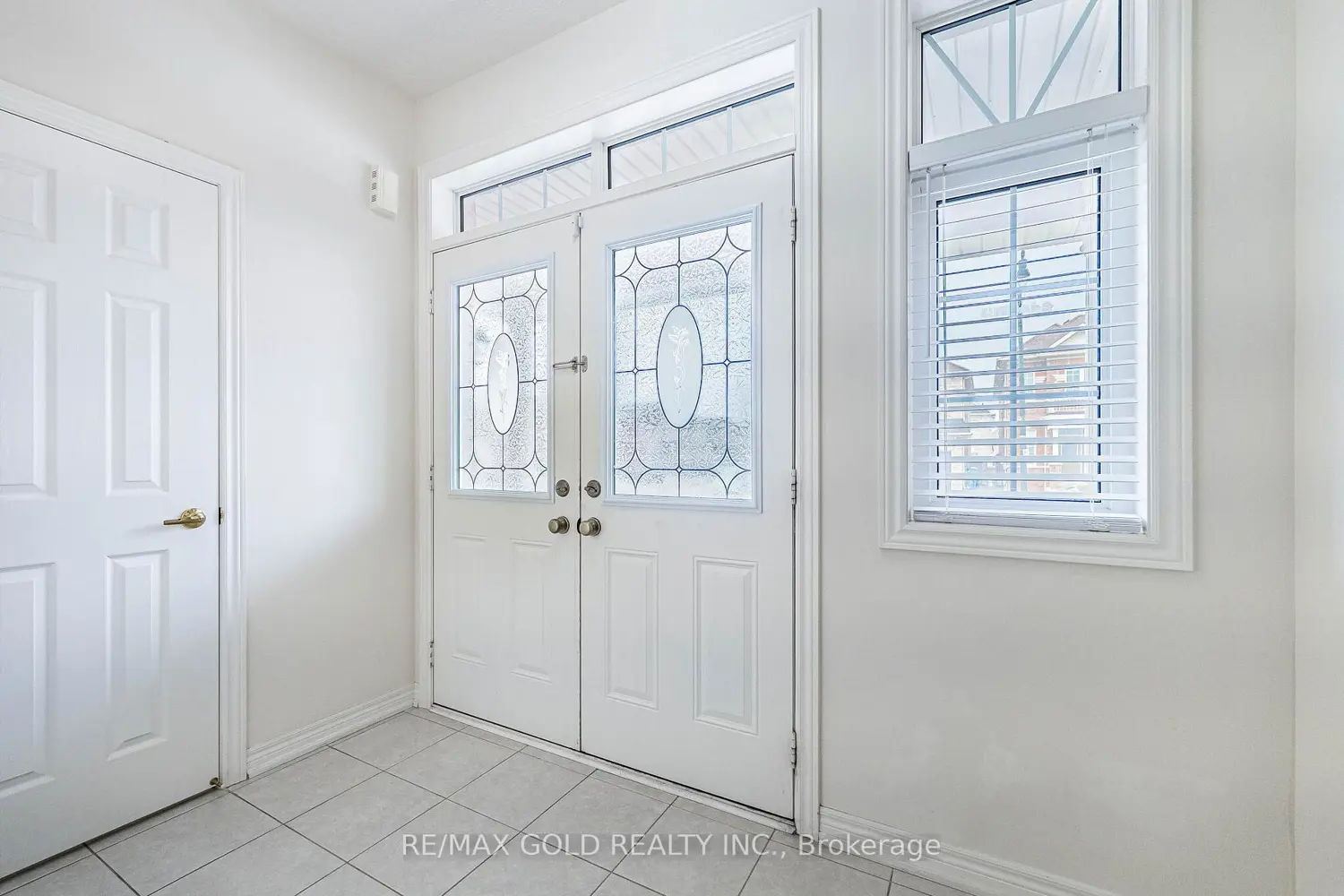 Additional image 3 of 14 Lloyd Crescent