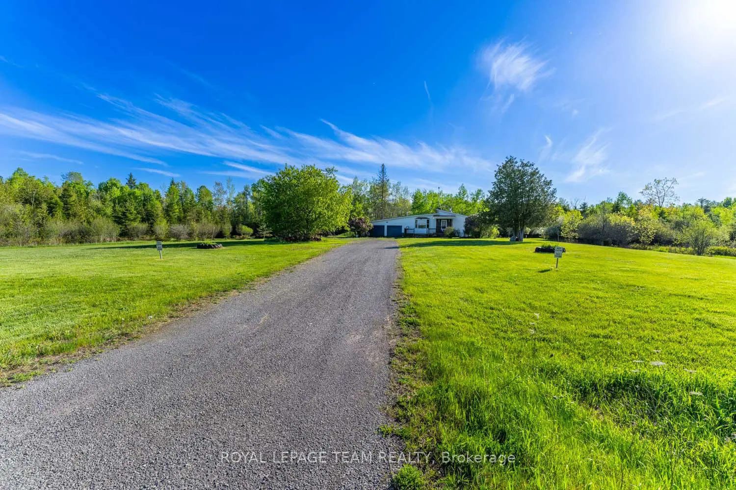 663 Beavertail Road photo 2
