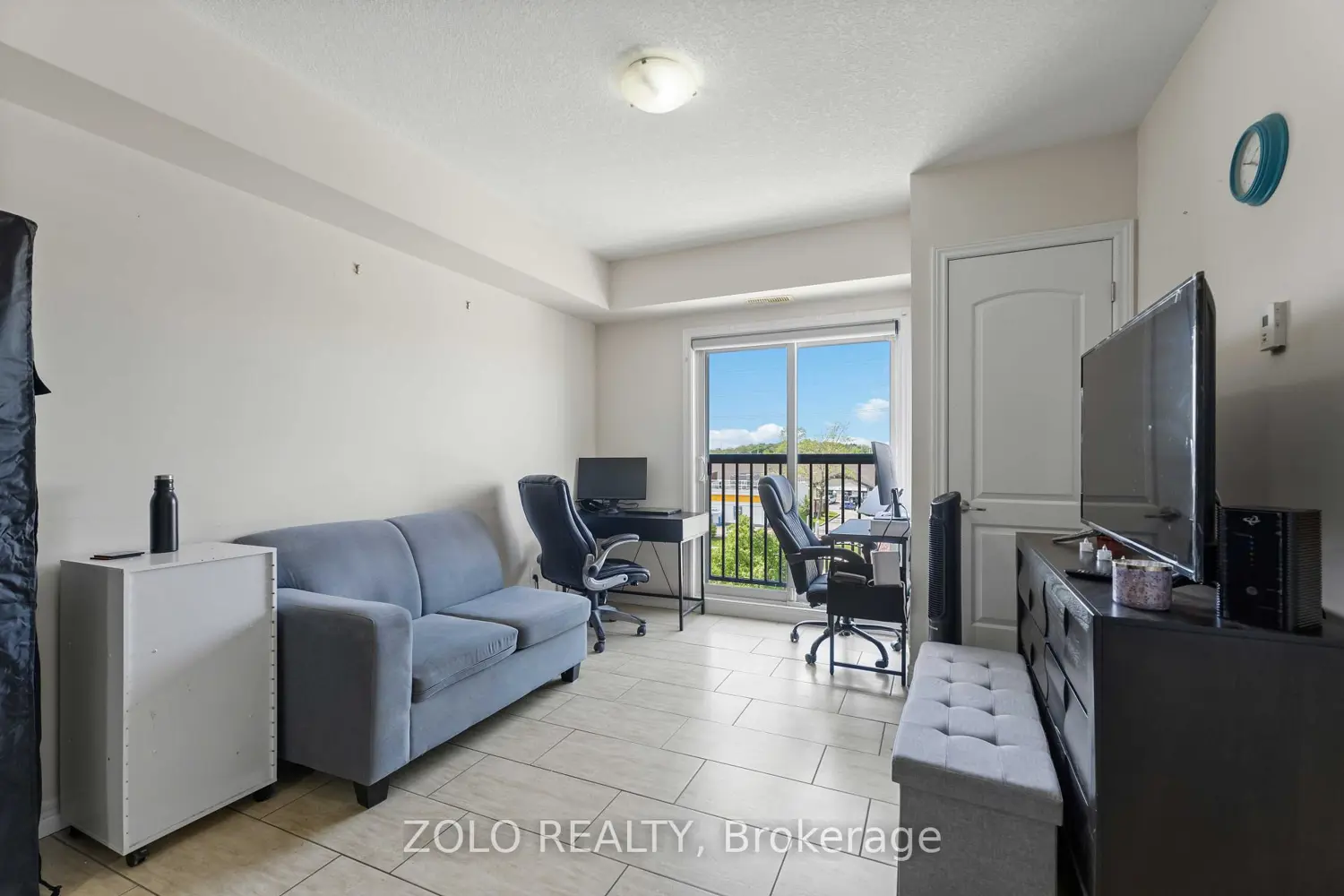 886 Golf Links Road 304 photo 4