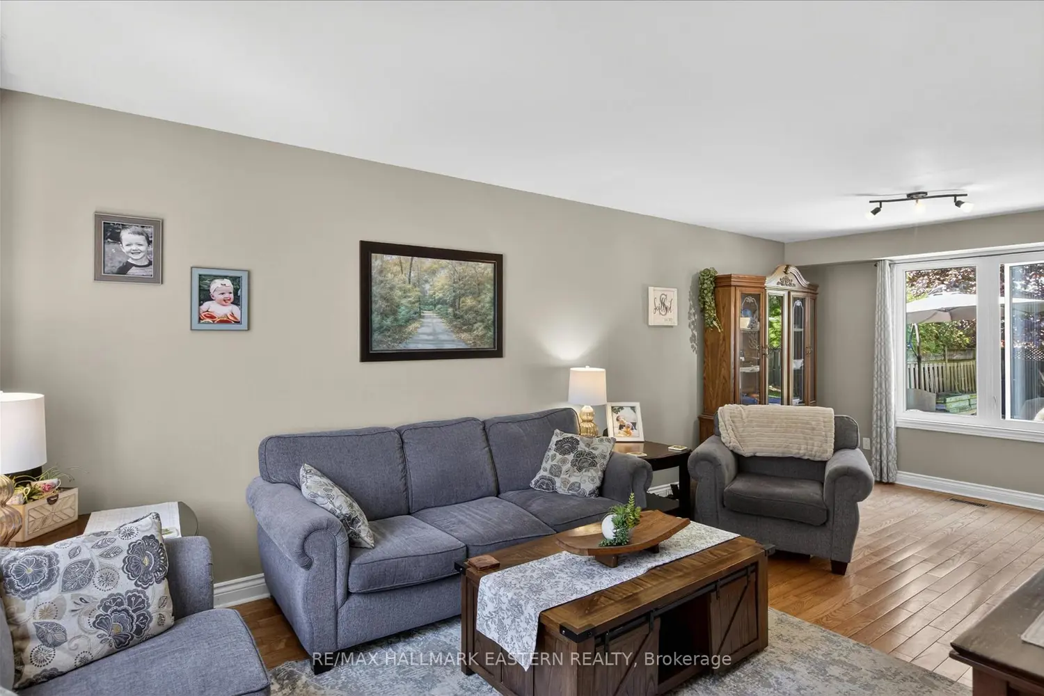 1485 Wildlark Drive photo 2