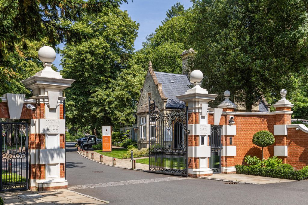 Additional image 12 of 1 bed flat for saleMagna Carta Park, Cooper's Hill, Englefield Green, Surrey TW20