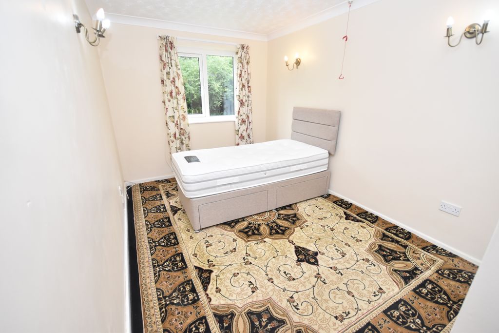 Additional image 6 of 1 bed flat for saleSt Johns Park, Whitchurch SY13