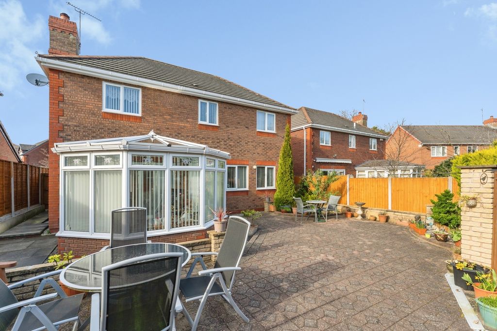 Additional image 5 of 4 bed detached house for saleManor Park Drive, Great Sutton, Ellesmere Port, Cheshire CH66