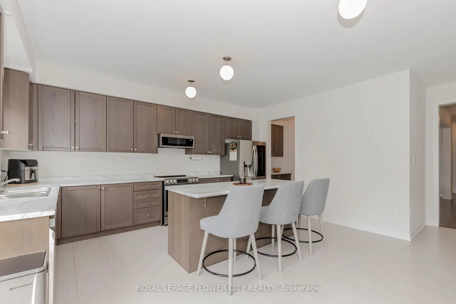 Additional image 7 of 226 Chippewa Avenue