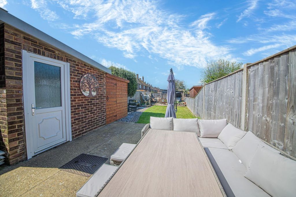 Additional image 14 of 4 bed terraced house for saleFriars Road, Eastleigh SO50