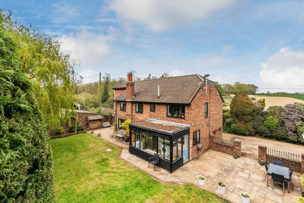 4 bed detached house for saleHaxted Road, Edenbridge, Kent TN8