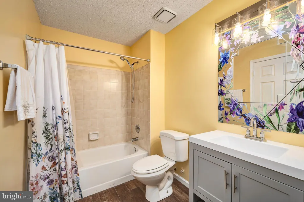 Additional image 18 of 98 Pine Oak Boulevard, Barnegat, NJ 08005