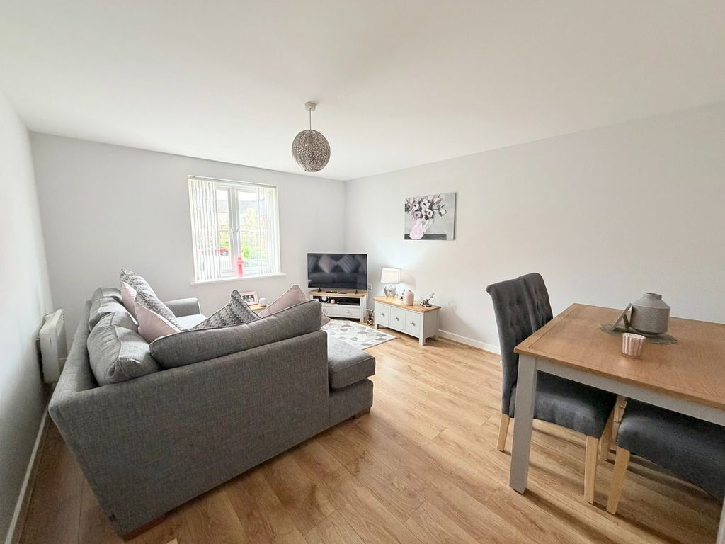 Additional image 16 of 2 bed flat for saleThe Links, Hyde SK14