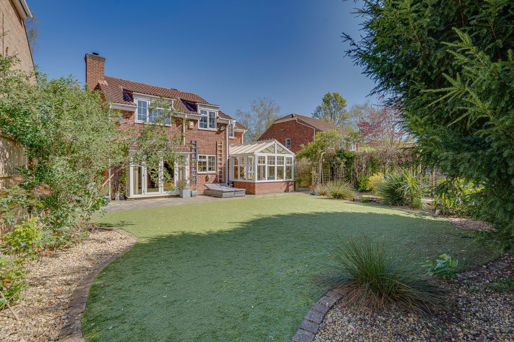 Additional image 3 of 4 bed detached house for saleCompton Close, Boyatt Wood, Eastleigh SO50