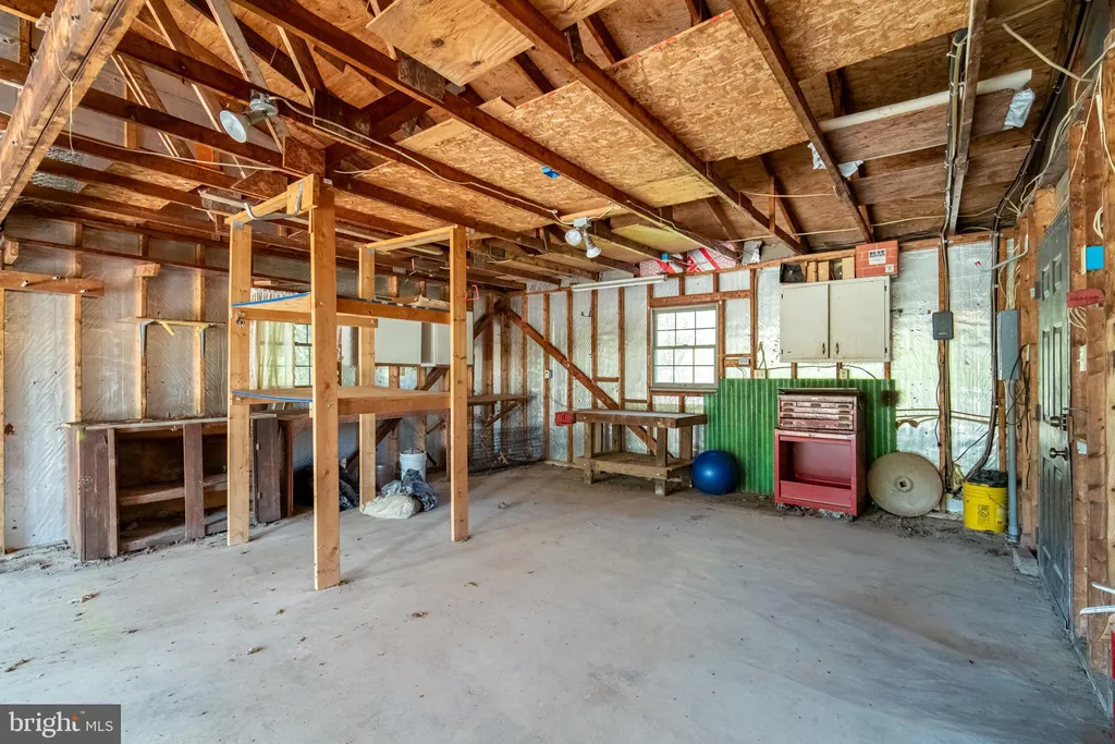 2020 Alcott Road, York, PA 17406