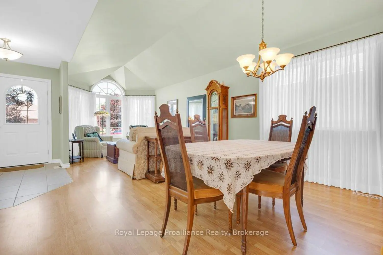 82 Gavey Street photo 5